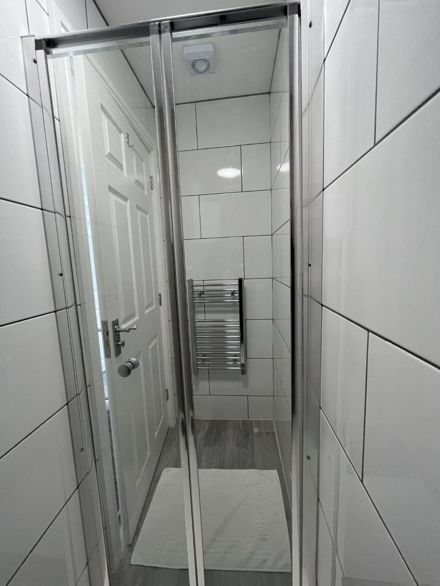 Modern 1 Bed Studios For Comfy Stay In Preston Preston  Quarto foto